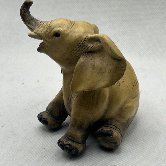 Vintage Guido Cacciapuoti Signed Ceramic Baby Elephant Figurine Collectable - Picture 2 of 5